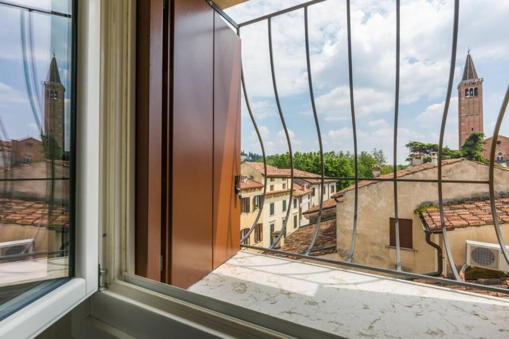 Luxury Design Apt With Amazing View Apartman Verona Kültér fotó