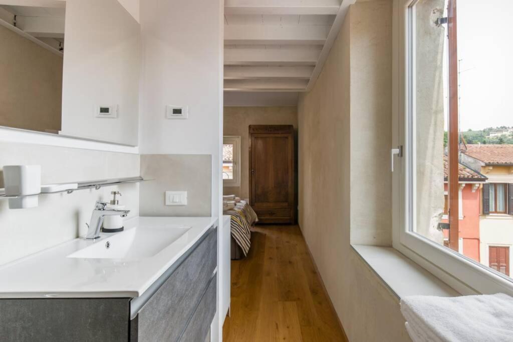 Luxury Design Apt With Amazing View Apartman Verona Kültér fotó